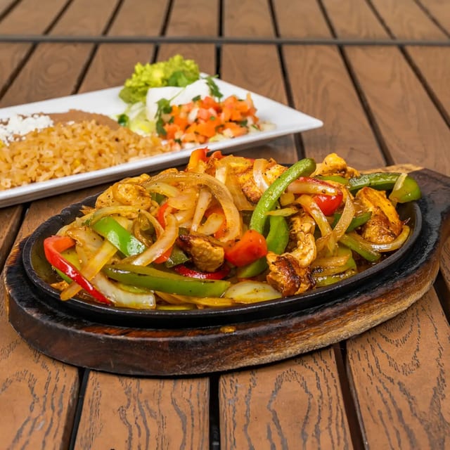 (Large) Chicken Fajitas.