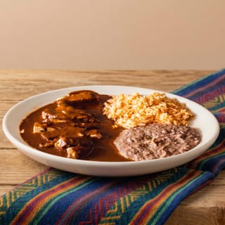 Pollo Con Mole